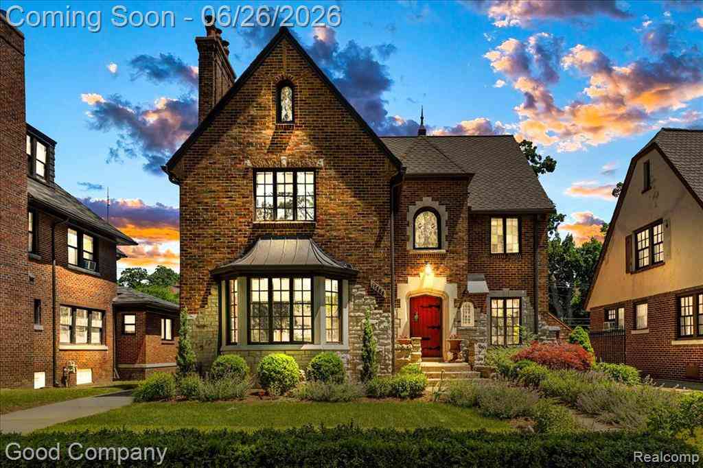 Homes For Sale - 17566 Muirland Street <br/> Detroit, MI 48221