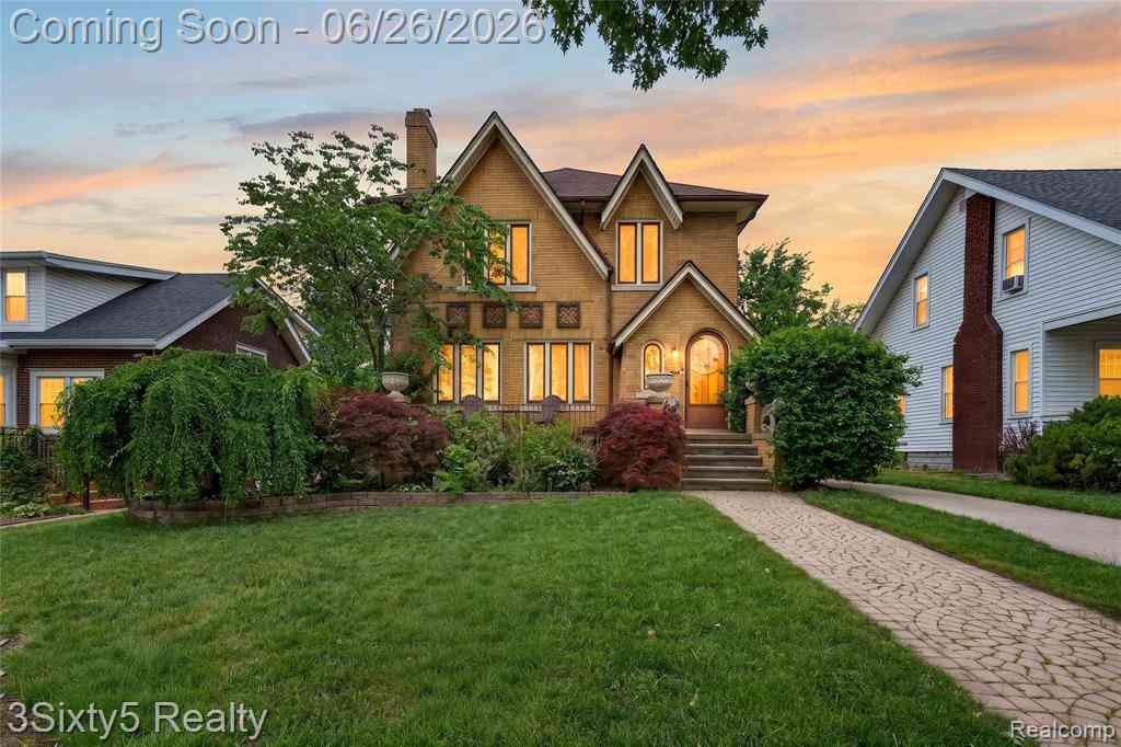Homes For Sale - 2920 Riverside Drive <br/> Trenton, MI 48183