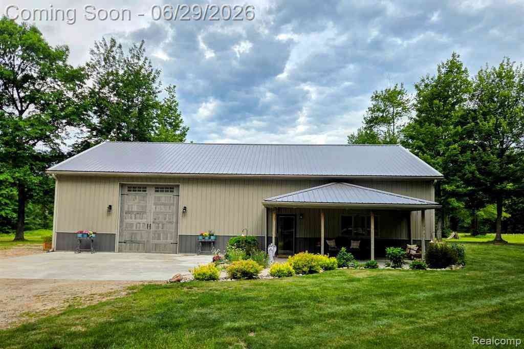 Homes For Sale - 2418 S 41 Road <br/> Cadillac, MI 49601