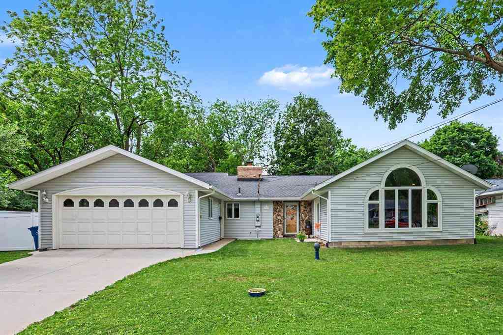 Homes For Sale - 3923 Devonshire Avenue <br/> Kalamazoo, MI 49006