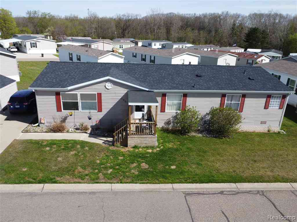 Homes For Sale - 195 Apollo  <br/> Flushing, MI 48433