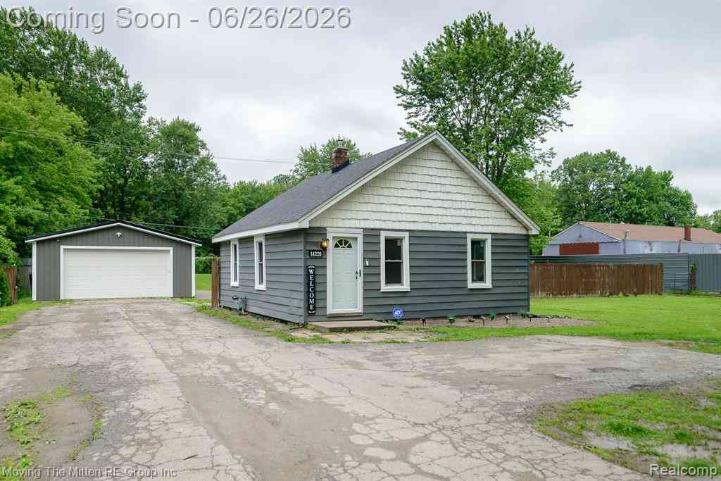 Homes For Sale - 14220 Martinsville Road <br/> Belleville, MI 48111