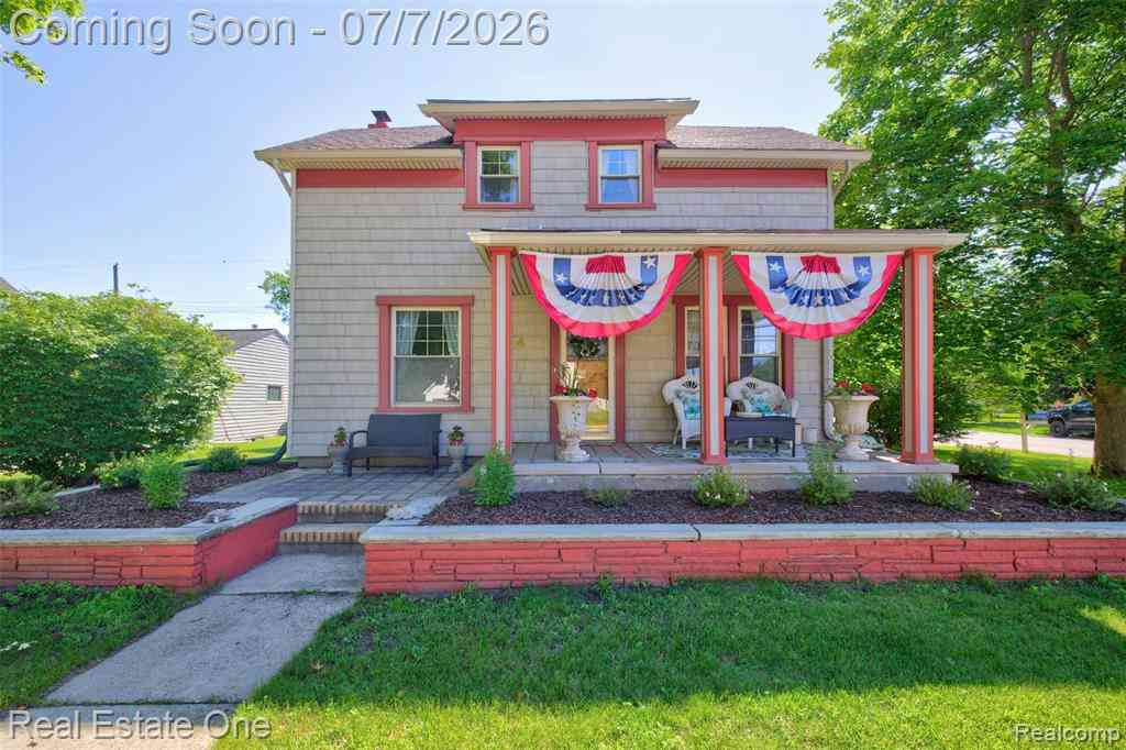Homes For Sale - 4 N Church Street <br/> Ortonville, MI 48462