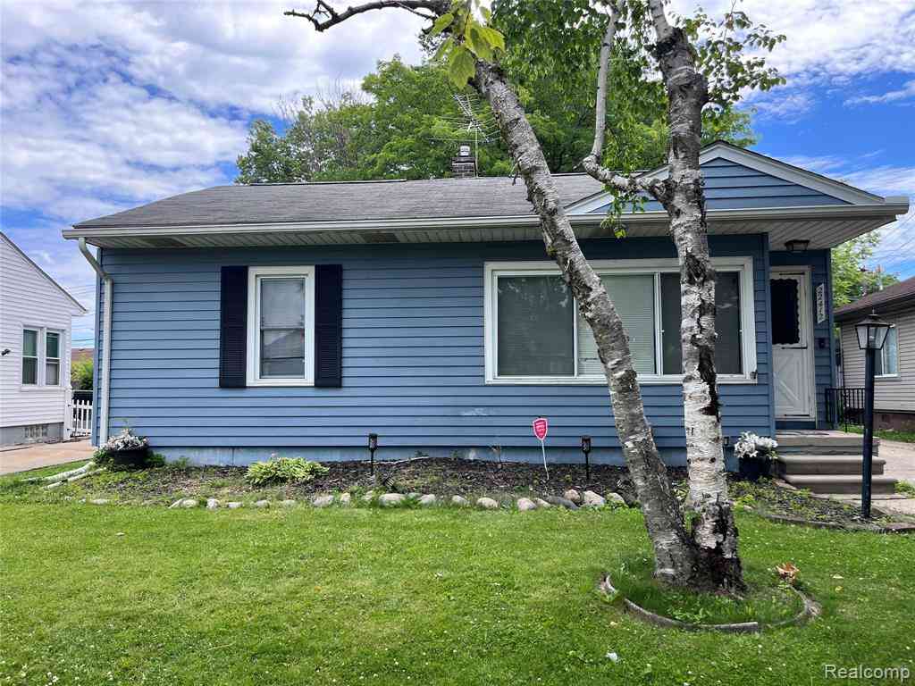 Homes For Sale - 22412 Schroeder Avenue <br/> Eastpointe, MI 48021
