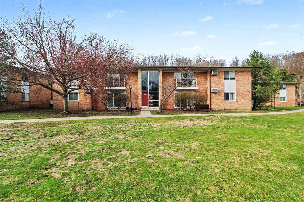 Condo For Sale - 1257 Island Drive  #101<br/> Ann Arbor, MI 48105