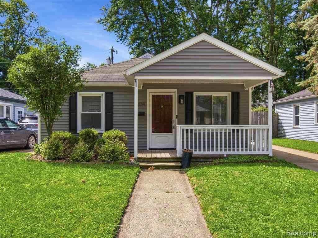 Homes For Sale - 2204 Brockton Avenue <br/> Royal Oak, MI 48067