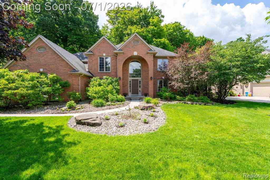 Homes For Sale - 21596 Chase Drive <br/> Novi, MI 48375