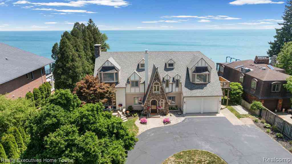 Homes For Sale - 8308 Lakeshore  <br/> Burtchville, MI 48059