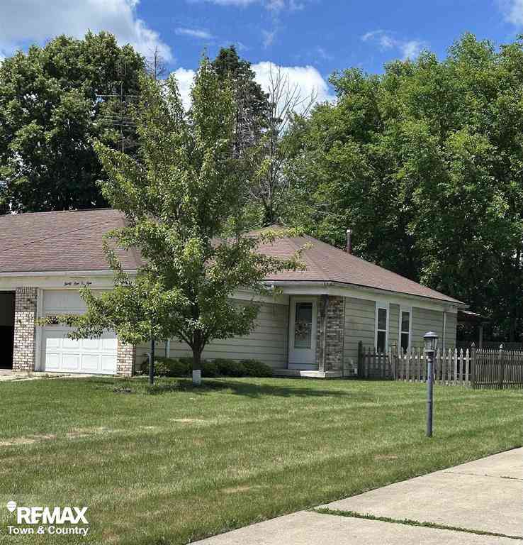 Condo For Sale - 3109 Vineyard Lane <br/> Flushing, MI 48433