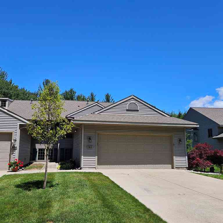 Condo For Sale - 594 Tournament Circle  #49<br/> Muskegon, MI 49444
