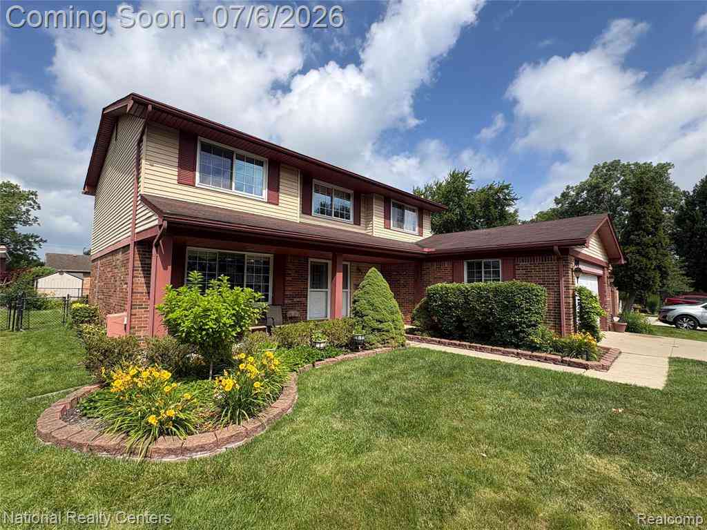 Homes For Sale - 6611 Paul Revere Lane <br/> Canton, MI 48187