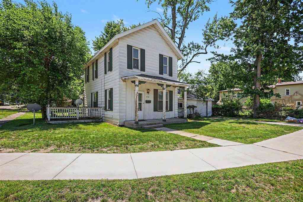 Homes For Sale - 422 S Saginaw Street <br/> Saginaw County, Saint Charles, MI 48655