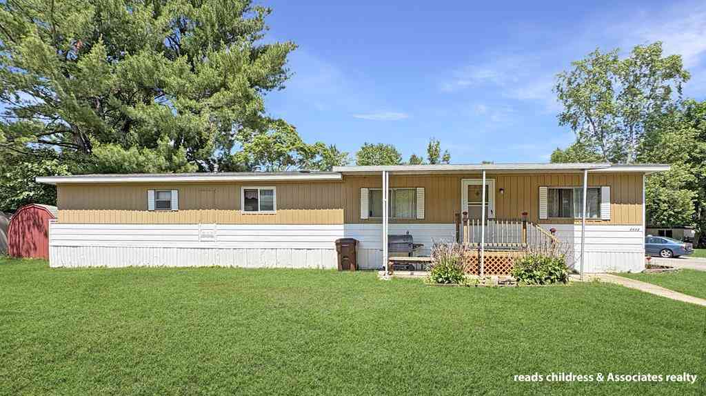Homes For Sale - 4443 Cedar Wood Street Ne NE<br/> Rockford, MI 49341