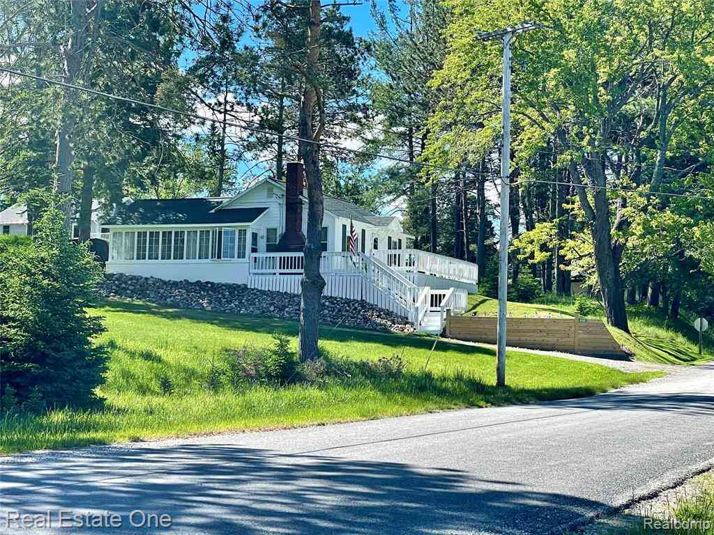 Homes For Sale - 4160 N Hawk Road <br/> Lincoln, MI 48742