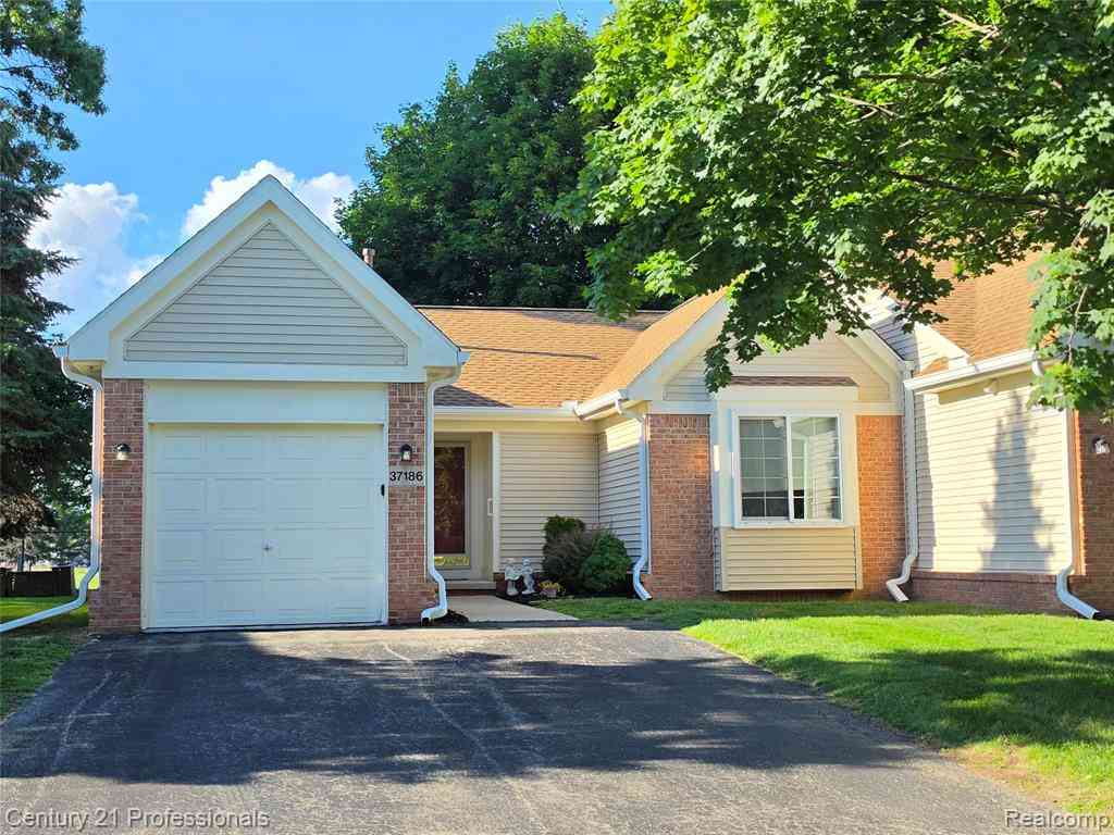 Condo For Sale - 37186 Amhurst Drive  #5<br/> Westland, MI 48185