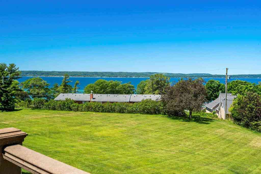 Condo For Sale - 240 Peninsula Hills Drive <br/> Grand Traverse County, Traverse City, MI 49686