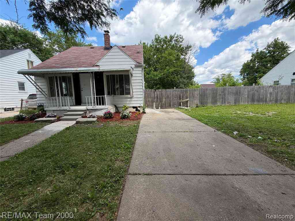 Homes For Sale - 6760 Warwick Street <br/> Detroit, MI 48228