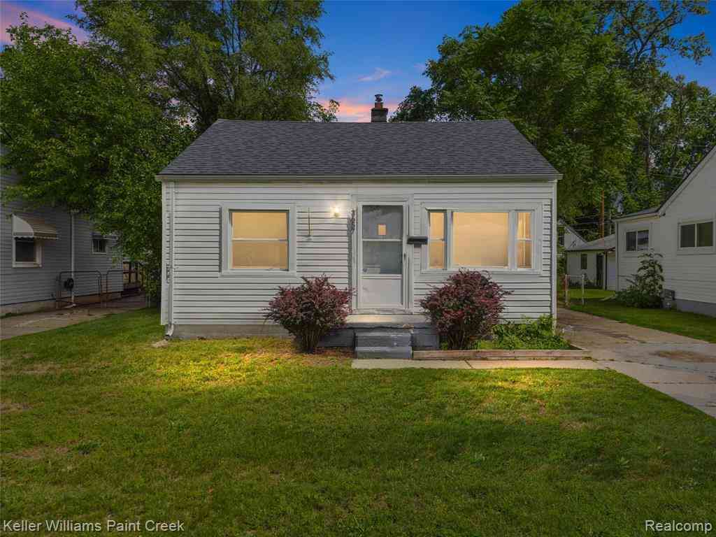 Homes For Sale - 3657 Alvina Avenue <br/> Warren, MI 48091