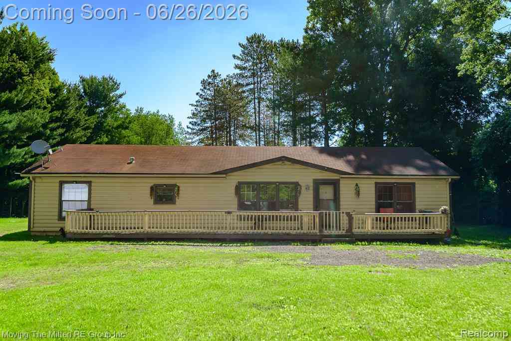 Homes For Sale - 1422 Ridge Road <br/> Ypsilanti, MI 48198