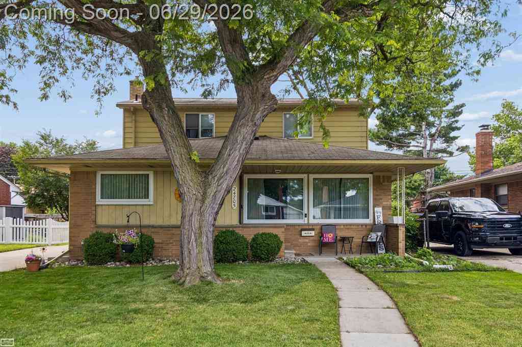 Homes For Sale - 24705 Culver Street <br/> Saint Clair Shores, MI 48080