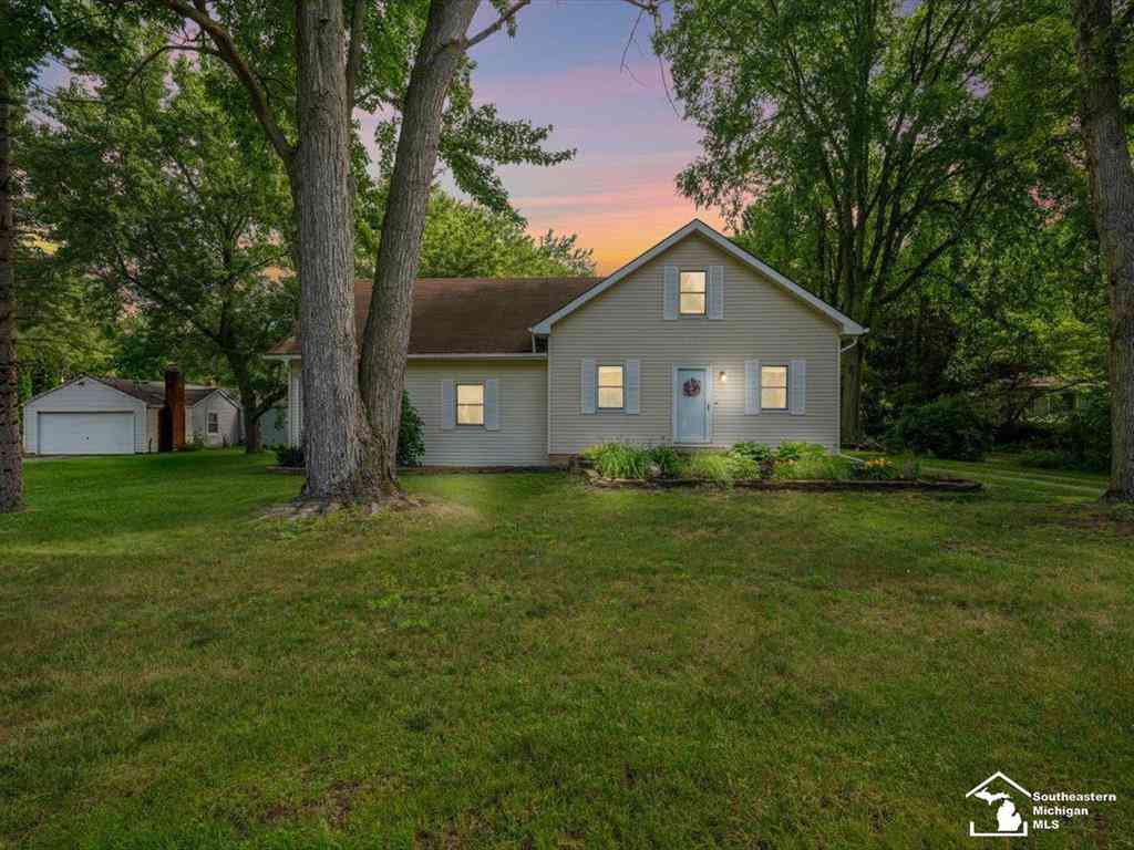 Homes For Sale - 6740 Summerfield Road <br/> Monroe County, Temperance, MI 48182
