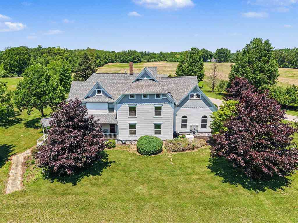 Homes For Sale - 7019 109th Avenue <br/> South Haven, MI 49090