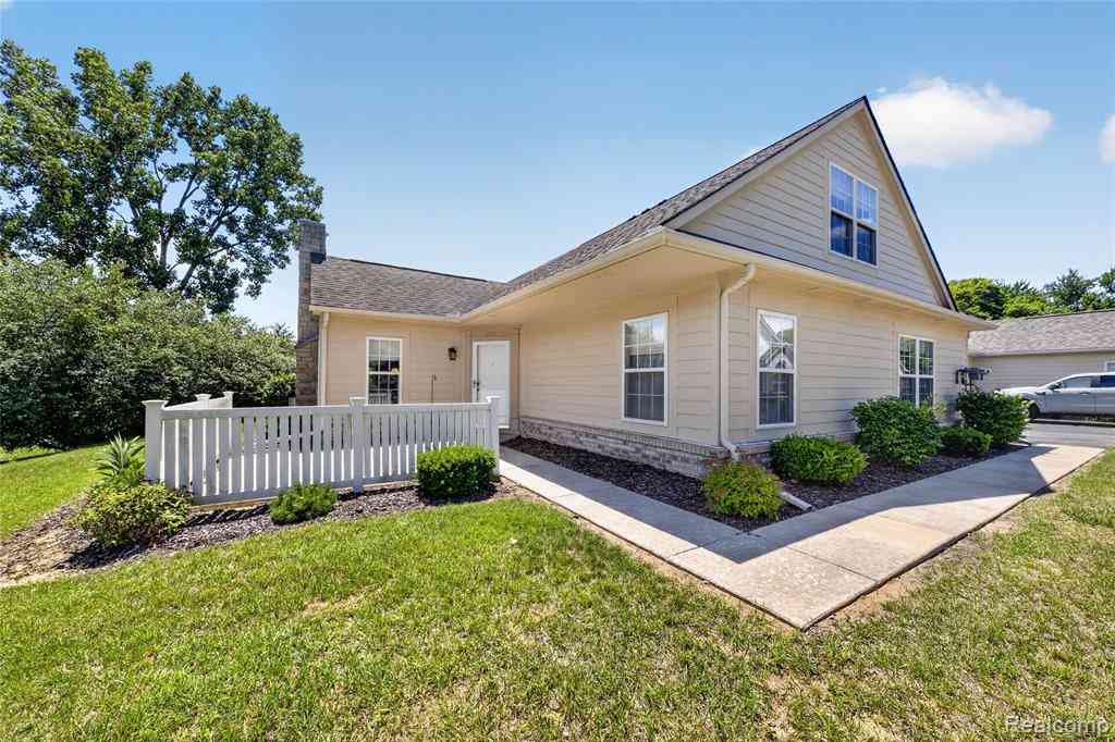 Condo For Sale - 1122 Abbey Court <br/> Westland, MI 48185