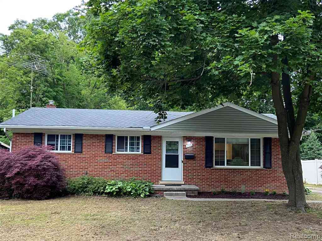 Homes For Sale - 1103 Ravenwood Street <br/> Ann Arbor, MI 48103