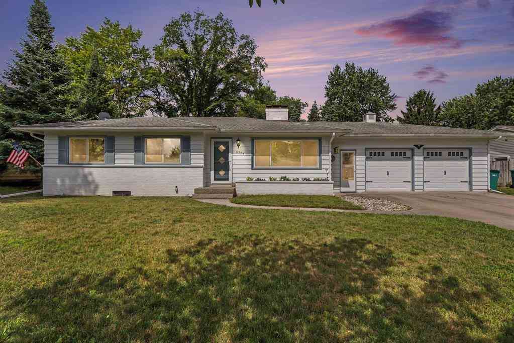 Homes For Sale - 8904 Dolphin Street <br/> Portage, MI 49024
