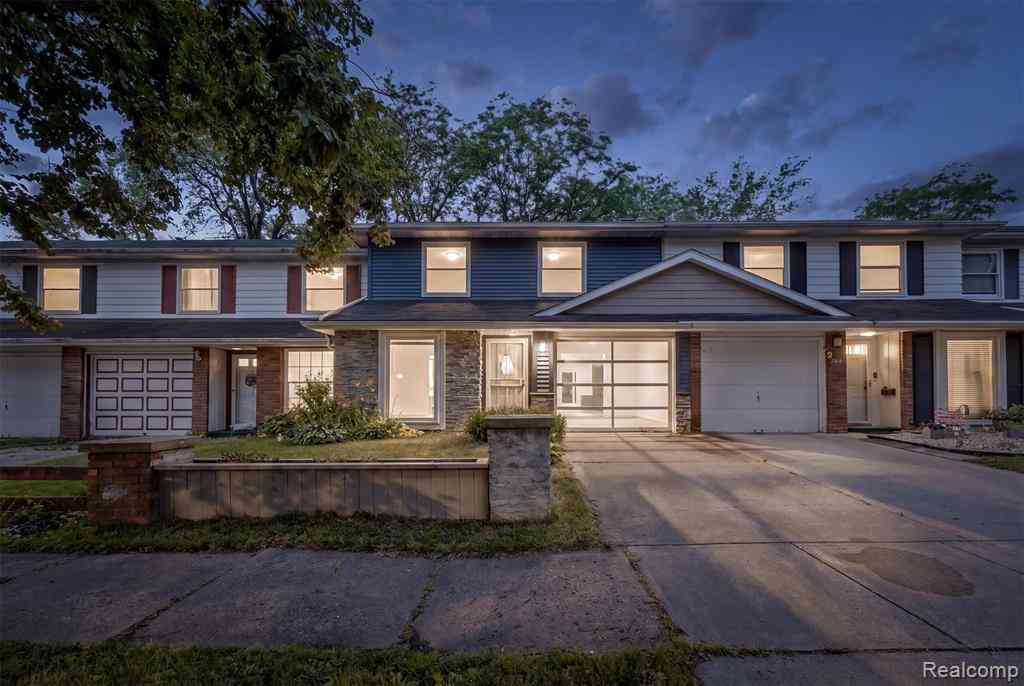 Homes For Sale - 2629 Orchard Lane <br/> Genesee County, Flint, MI 48504