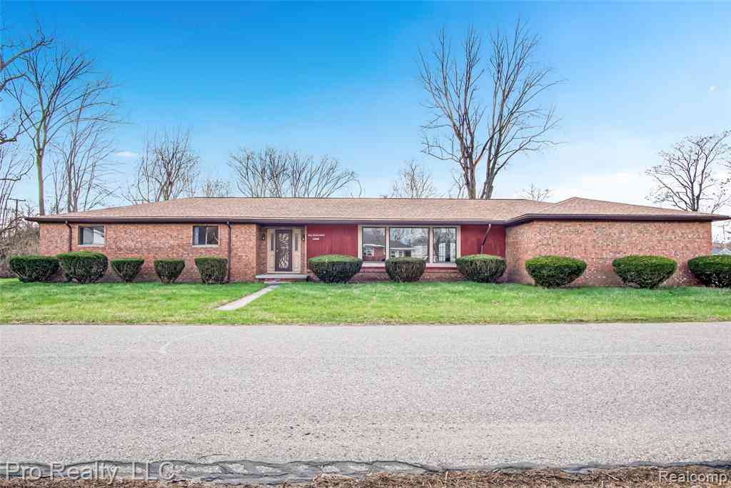 Homes For Sale - 11200 Wahrman Street <br/> Wayne County, Romulus, MI 48174