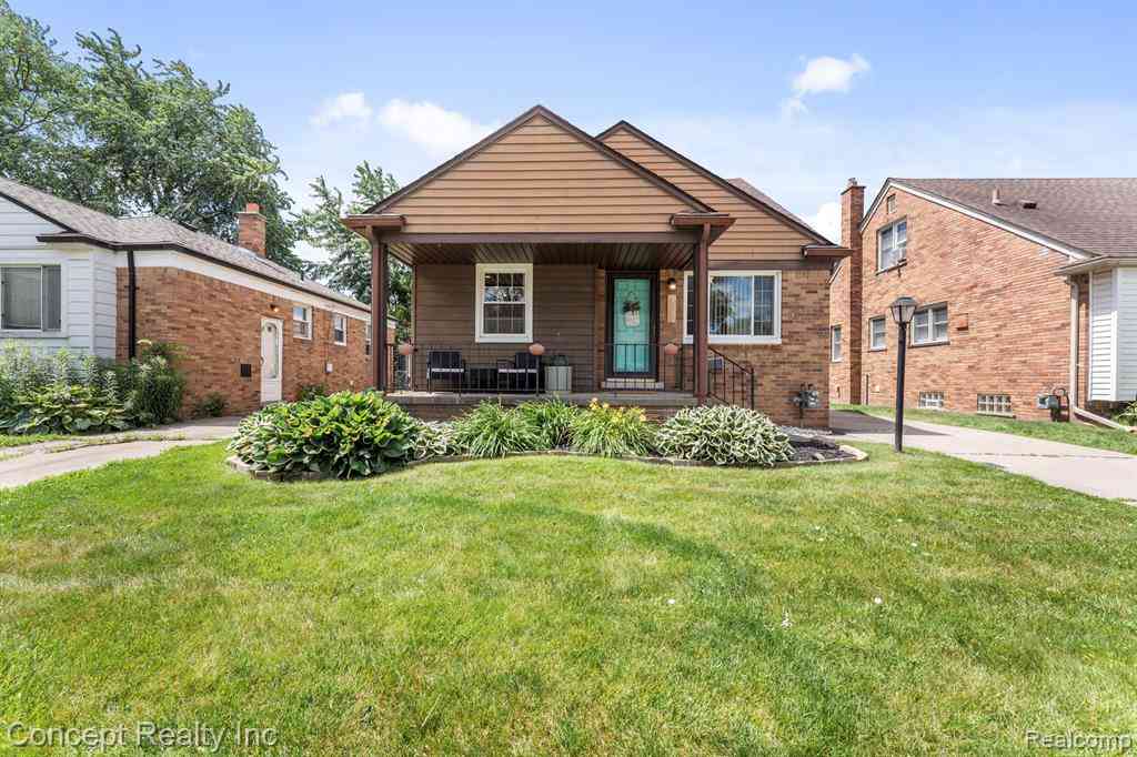 Homes For Sale - 15651 Russell Avenue <br/> Allen Park, MI 48101