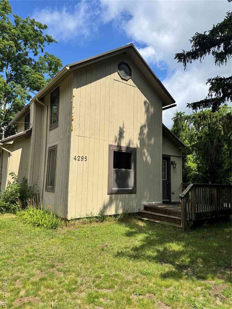 Homes For Sale - 4295 Meridian Road <br/> Ingham County, Okemos, MI 48864