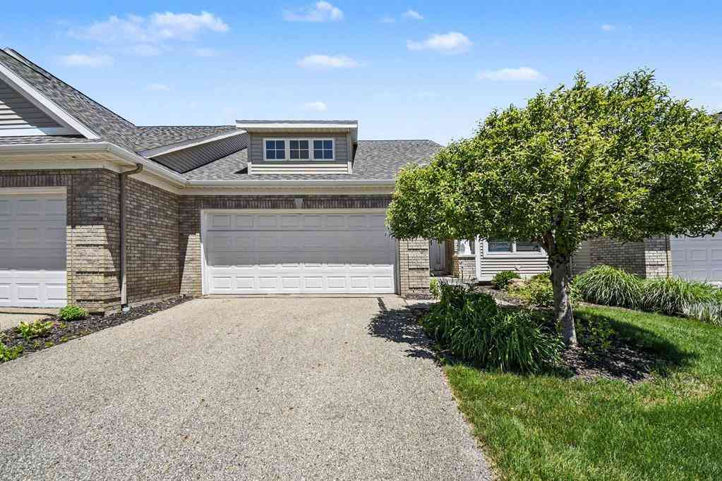 Condo For Sale - 6589 Gracepoint Drive Se SE #77<br/> Caledonia, MI 49316