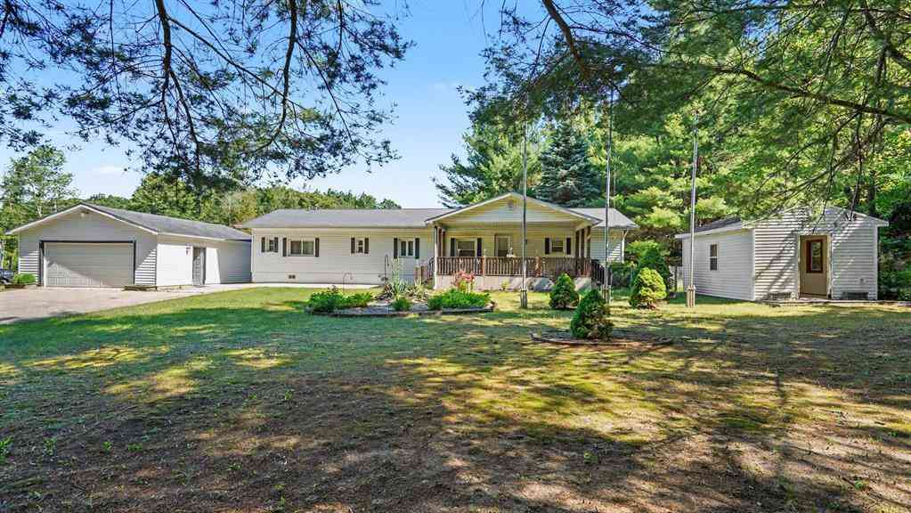 Homes For Sale - 10221 E Church Road <br/> Montcalm County, Vestaburg, MI 48891