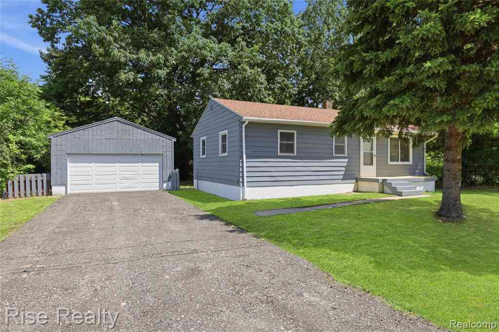 Homes For Sale - 3472 W Gracelawn Avenue <br/> Genesee County, Flint, MI 48504