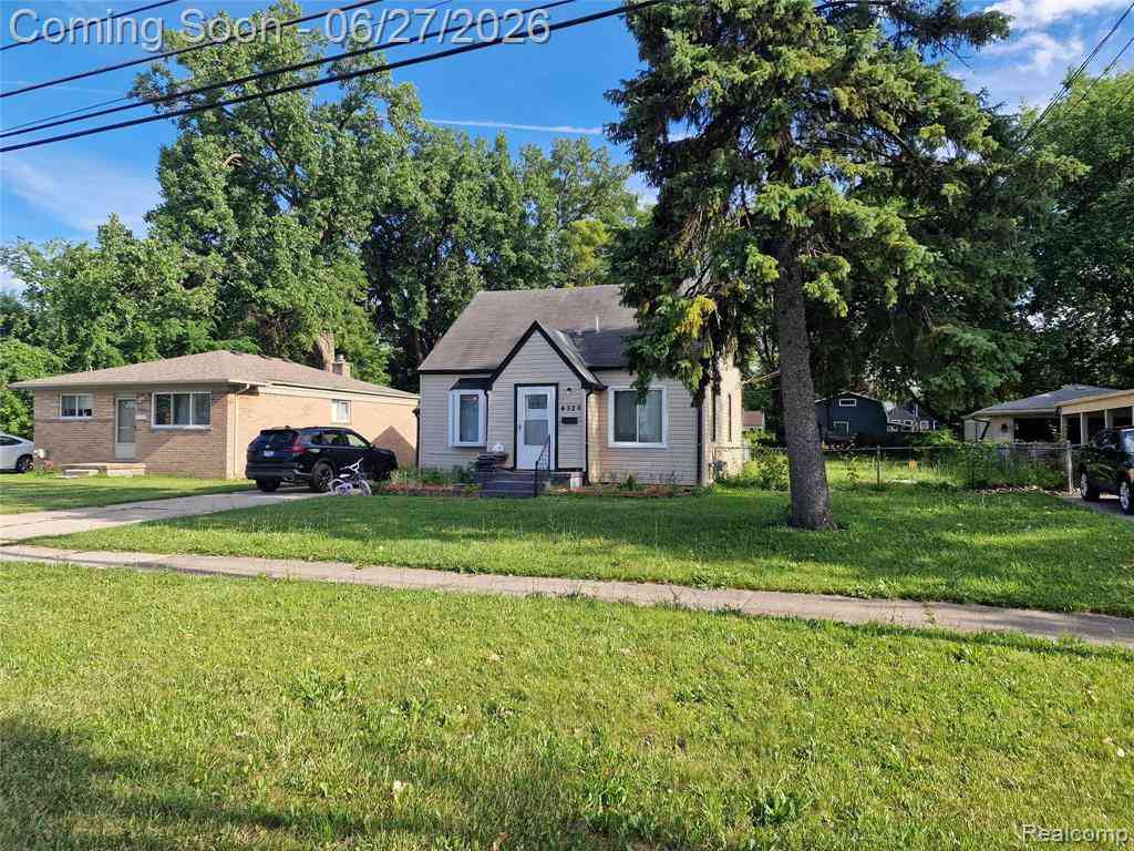 Homes For Sale - 4320 Frazho Road <br/> Warren, MI 48091