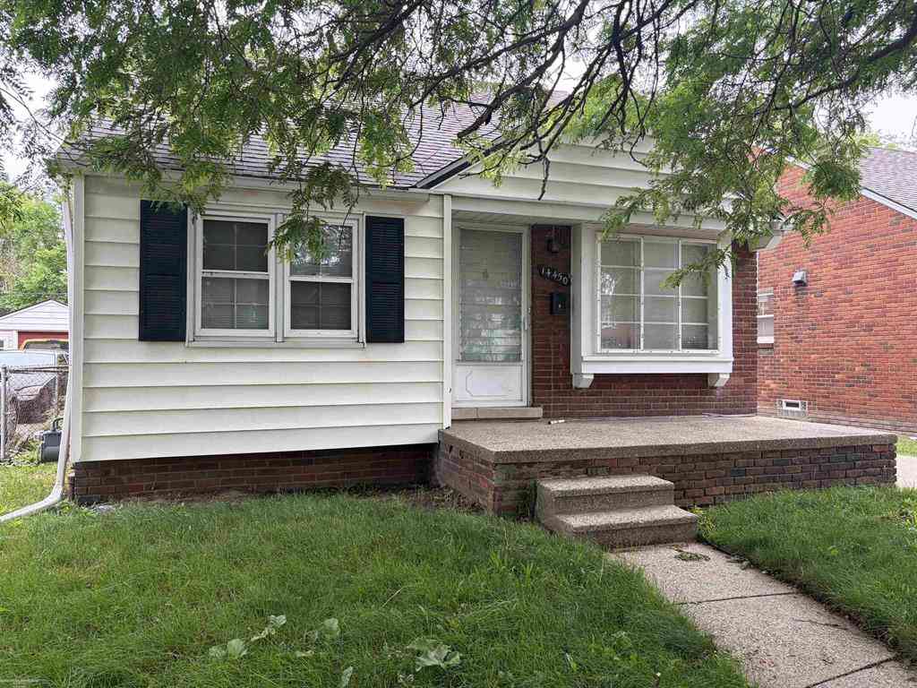 Homes For Sale - 14450 E State Fair Street <br/> Wayne County, Detroit, MI 48205