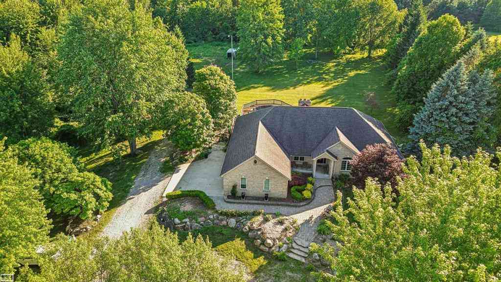 Homes For Sale - 1902 Bauman Road <br/> Saint Clair County, Columbus, MI 48063