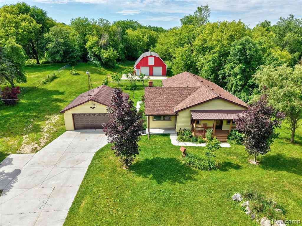 Homes For Sale - 5366 E Mount Morris Road <br/> Genesee County, Mount Morris, MI 48458
