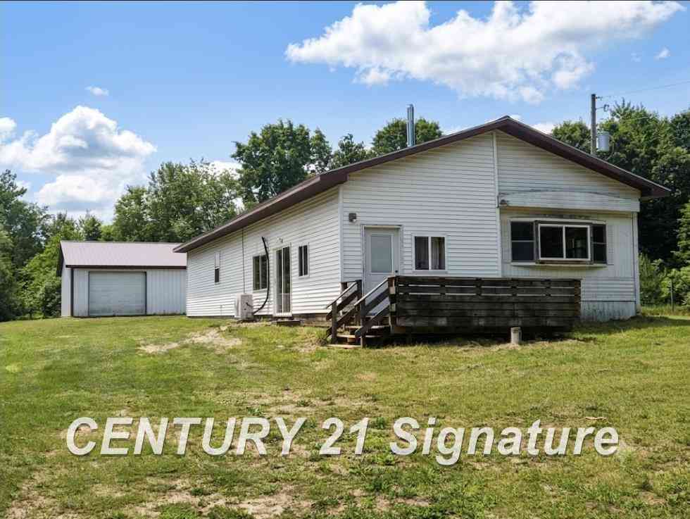 Homes For Sale - 11634 E Gates Avenue <br/> Montcalm County, Riverdale, MI 48877