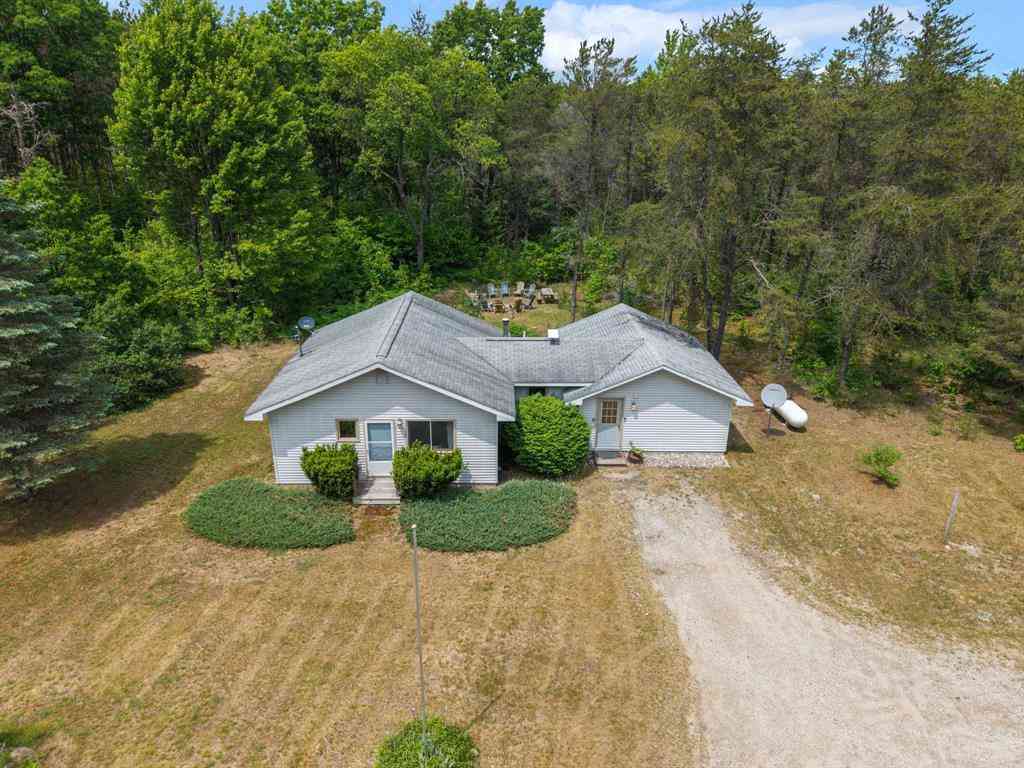 Homes For Sale - 14764 Cinder  <br/> Benzie County, Beulah, MI 49617