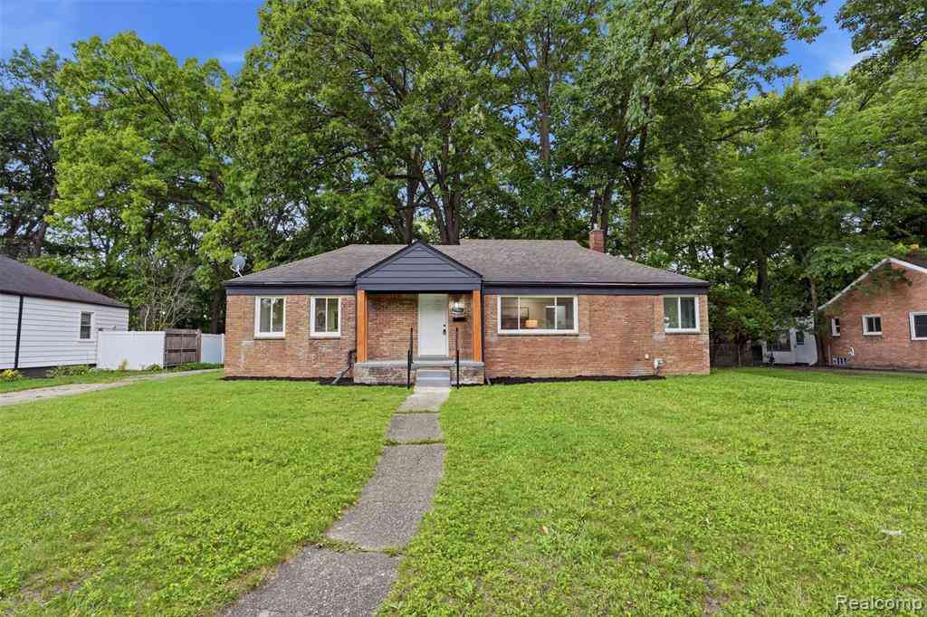 Homes For Sale - 21161 Westhampton Street <br/> Oak Park, MI 48237