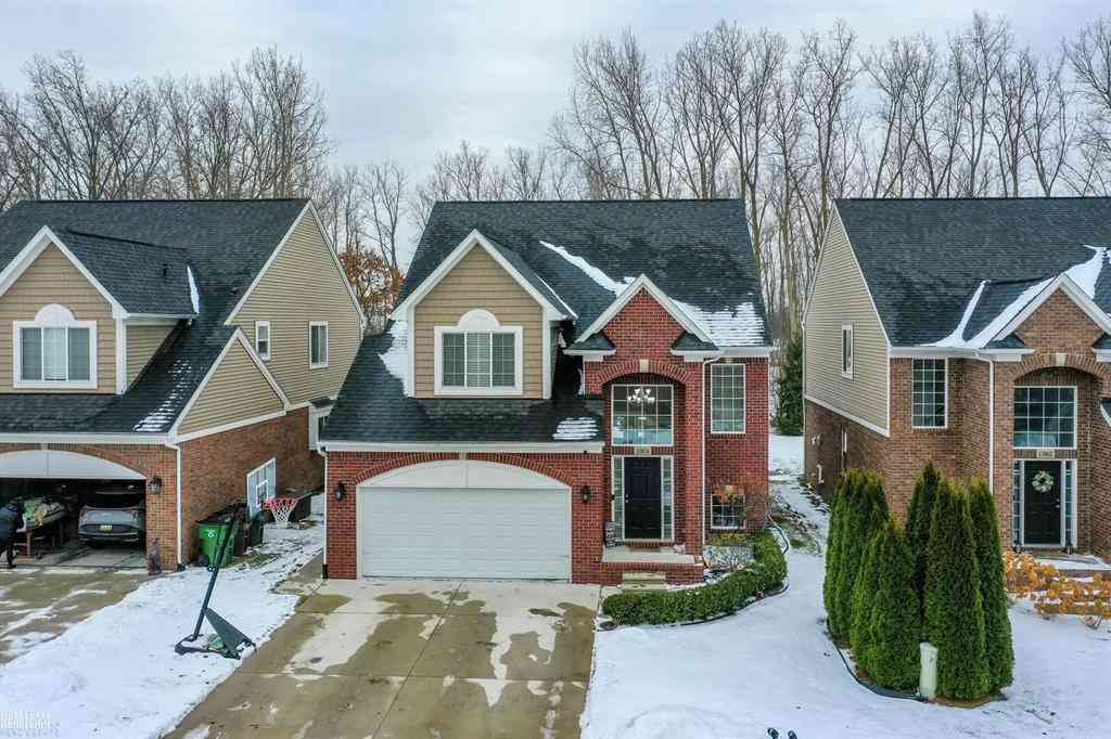 Homes For Sale - 13874 Grandeur Avenue <br/> Shelby Twp, MI 48315