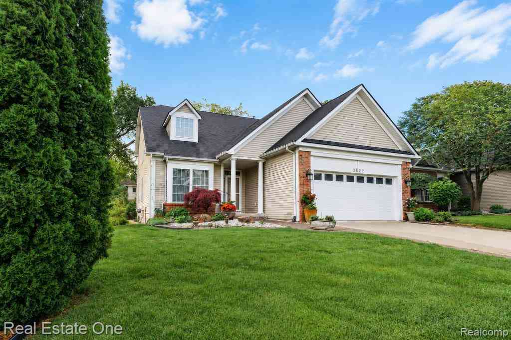Condo For Sale - 3622 Camden Court <br/> Oakland County, Auburn Hills, MI 48326