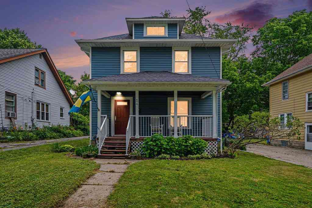 Homes For Sale - 54 Lowell Avenue Ne NE<br/> Grand Rapids, MI 49503