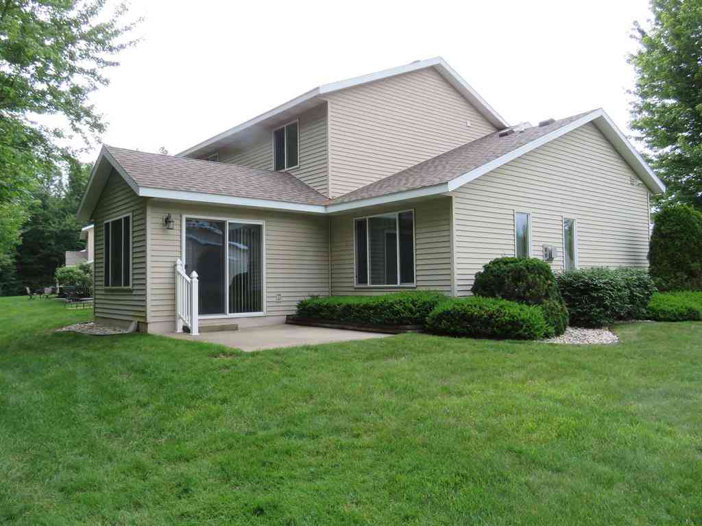Condo For Sale - 236 Greenview Circle <br/> Cadillac, MI 49601
