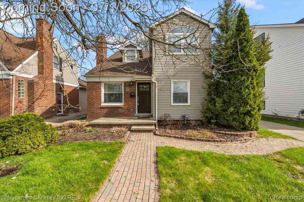 Homes For Rent - 2209 Windemere Road <br/> Birmingham, MI 48009