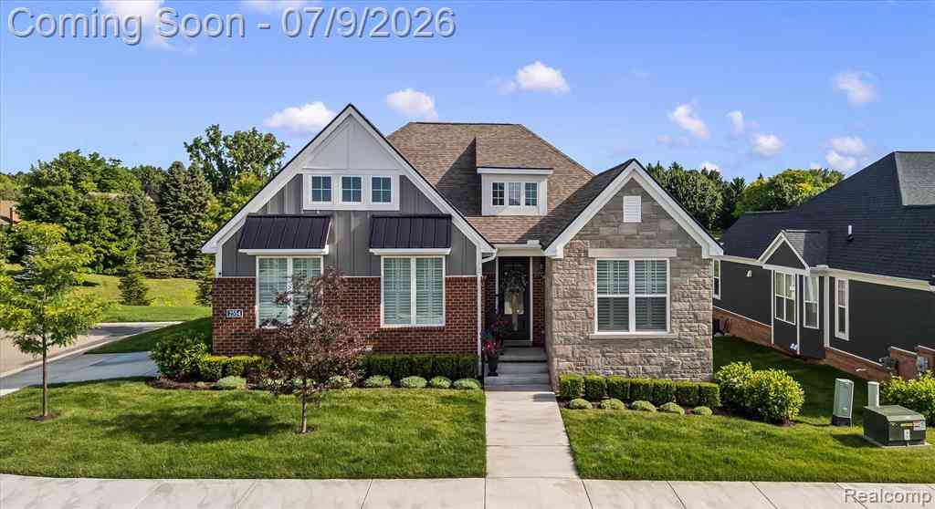 Condo For Sale - 2554 Middleton Street <br/> Rochester, MI 48309
