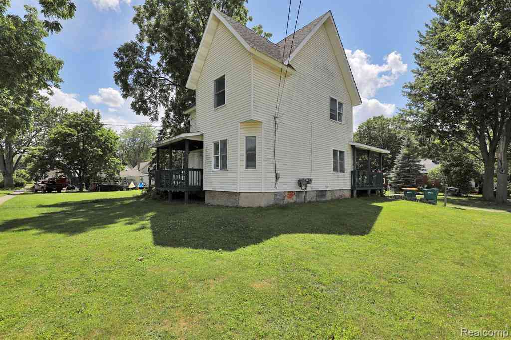 Homes For Sale - 105 N Scougle Street <br/> Shiawassee County, Durand, MI 48429